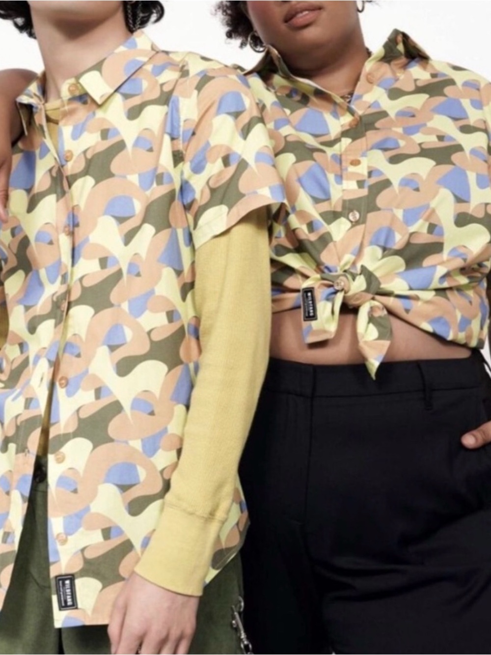 Wild Fang Abstract Curved-Print Short Sleeve Button Shirt in Olive, Tan & Blue